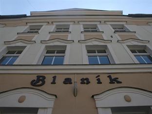 Blanik Hotel ยาคีมอฟ ภายนอก รูปภาพ
